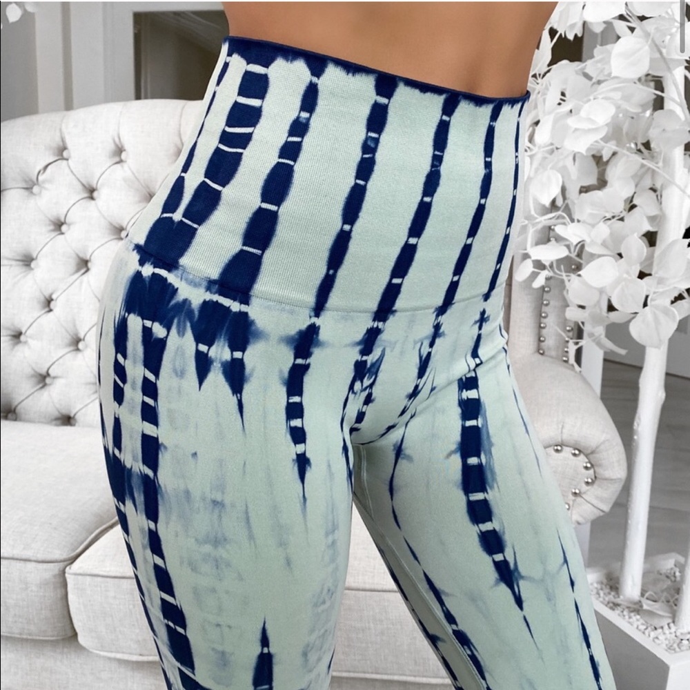 🔄🆕 Ekattire STARDUST — in Minty Sage Navy